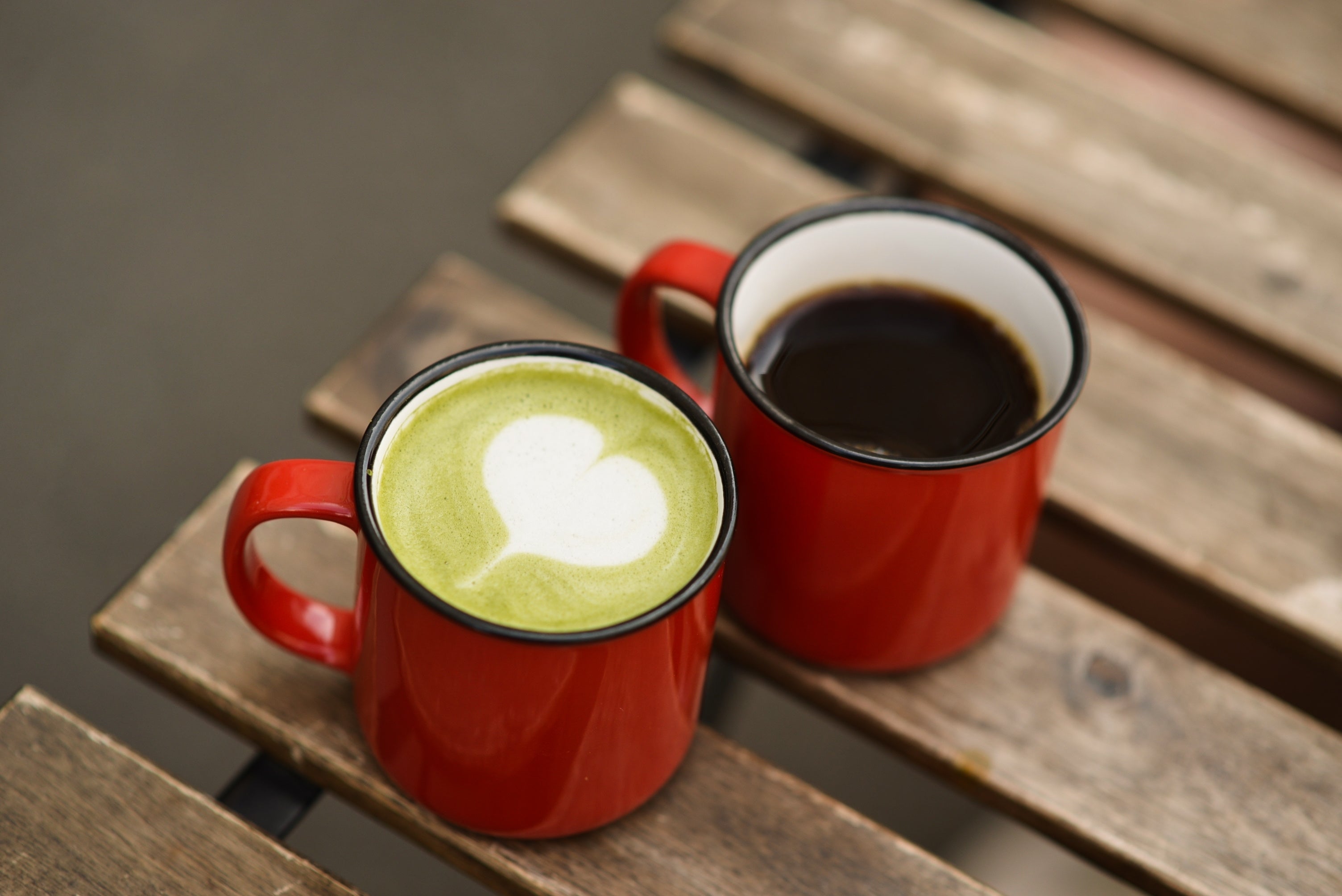 Matcha vs. Coffee: Key Differences, Pros, and Cons – JOYÀ